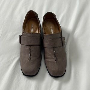 Reneege brown/dark tan loafers